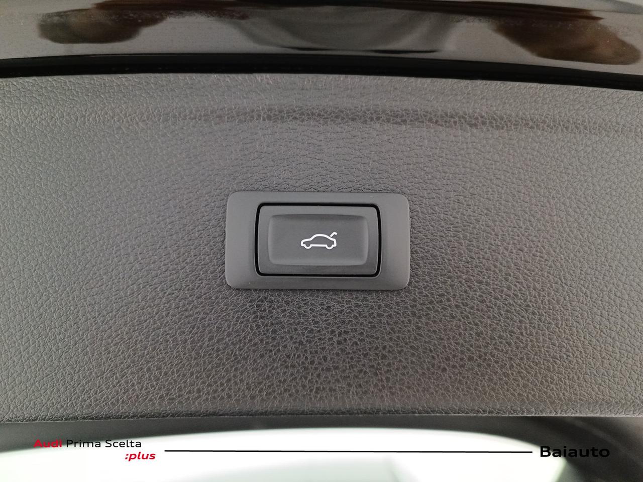 Audi Q5 35 2.0 tdi mhev 12v business s tronic