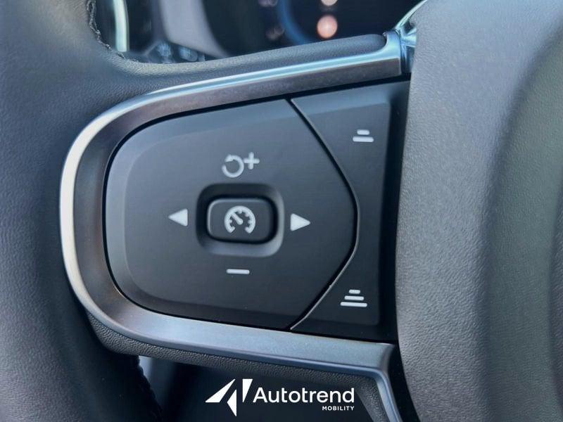 Volvo XC60 T6 Recharge Plug-in Hybrid 253+145 CV AWD Automatico Core