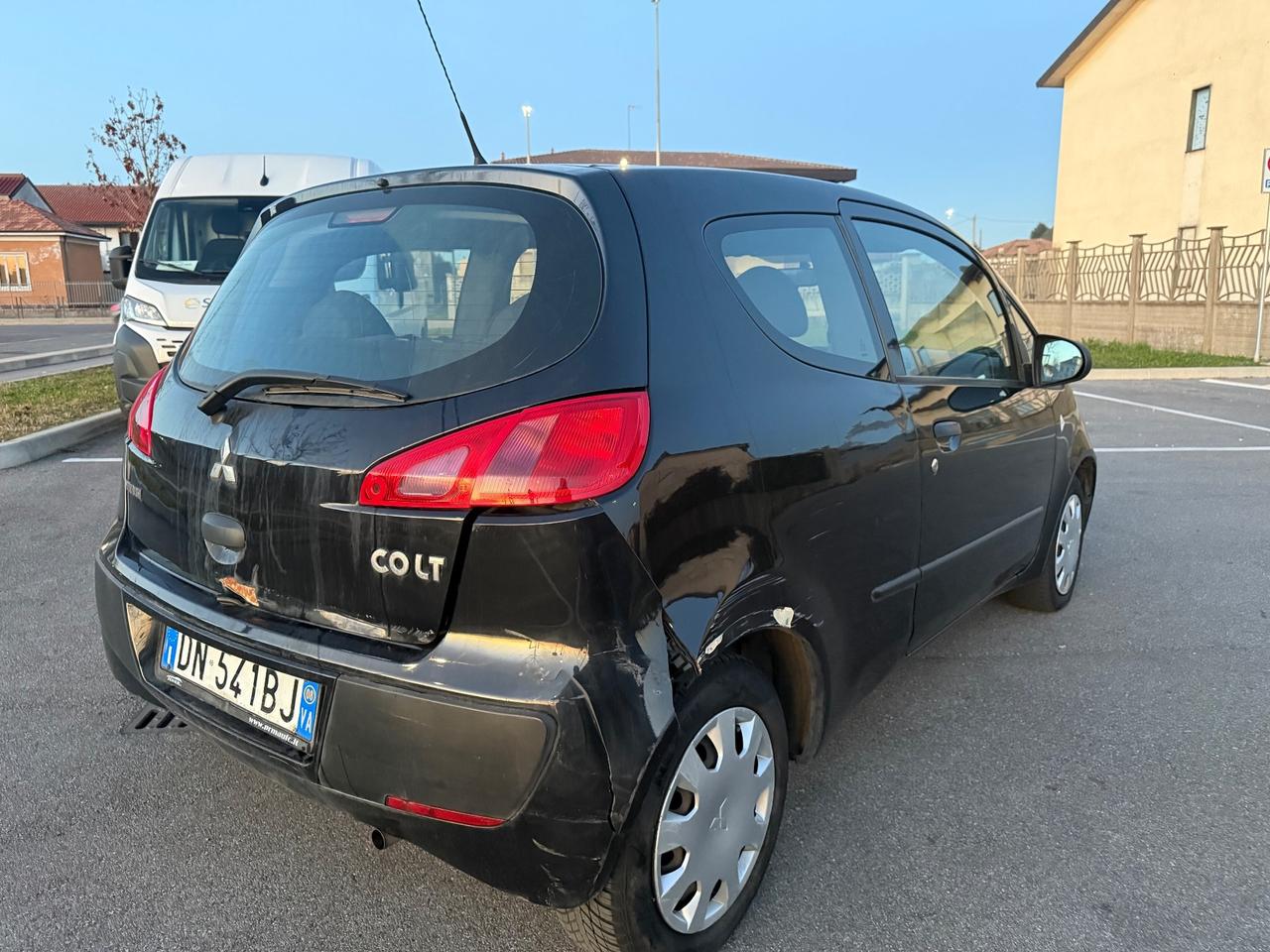 Mitsubishi Colt 1.1 12V 3p. Insport