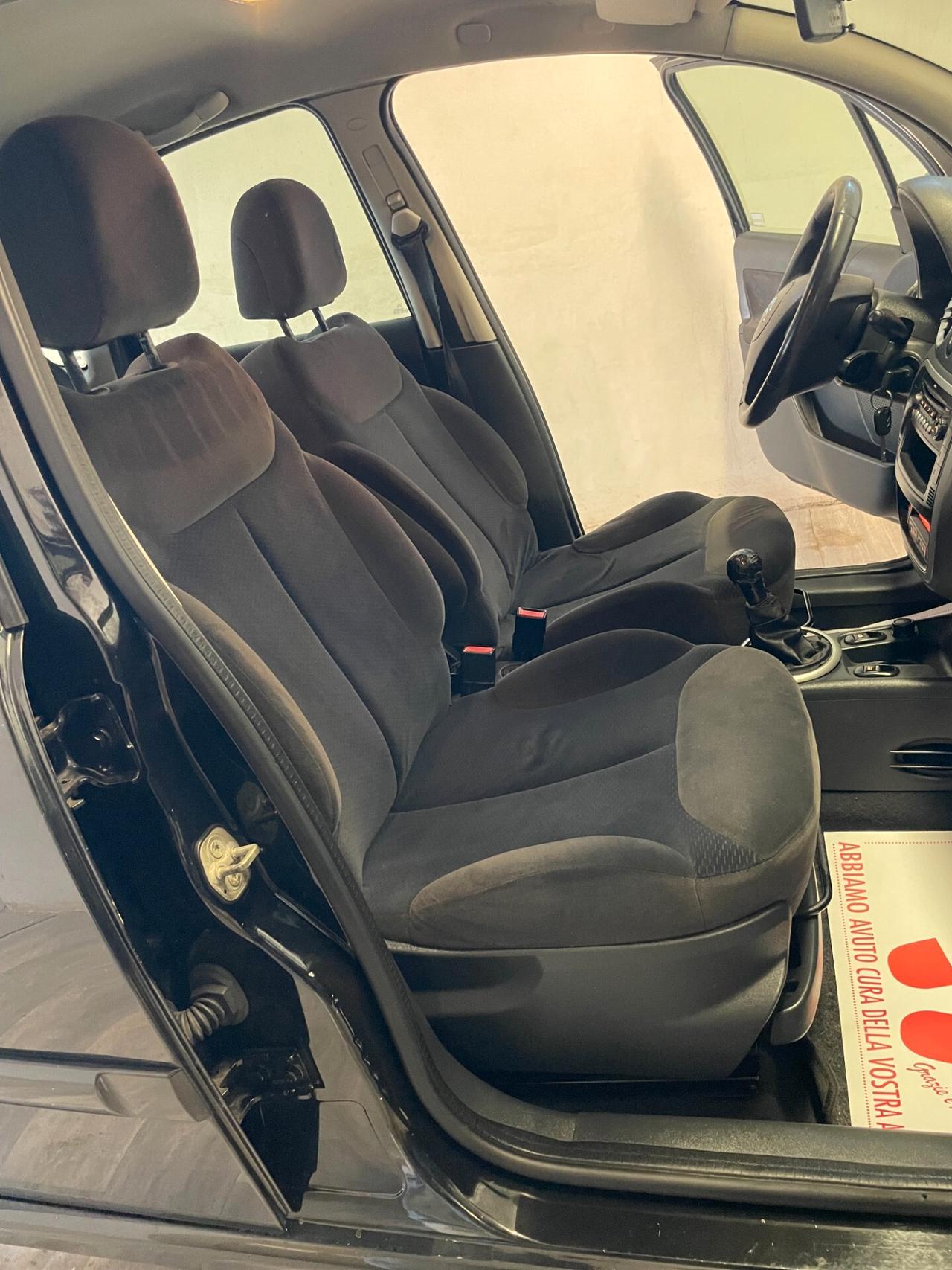 Citroen C3 1.1 Elegance Full Tagliandata Neopatentati
