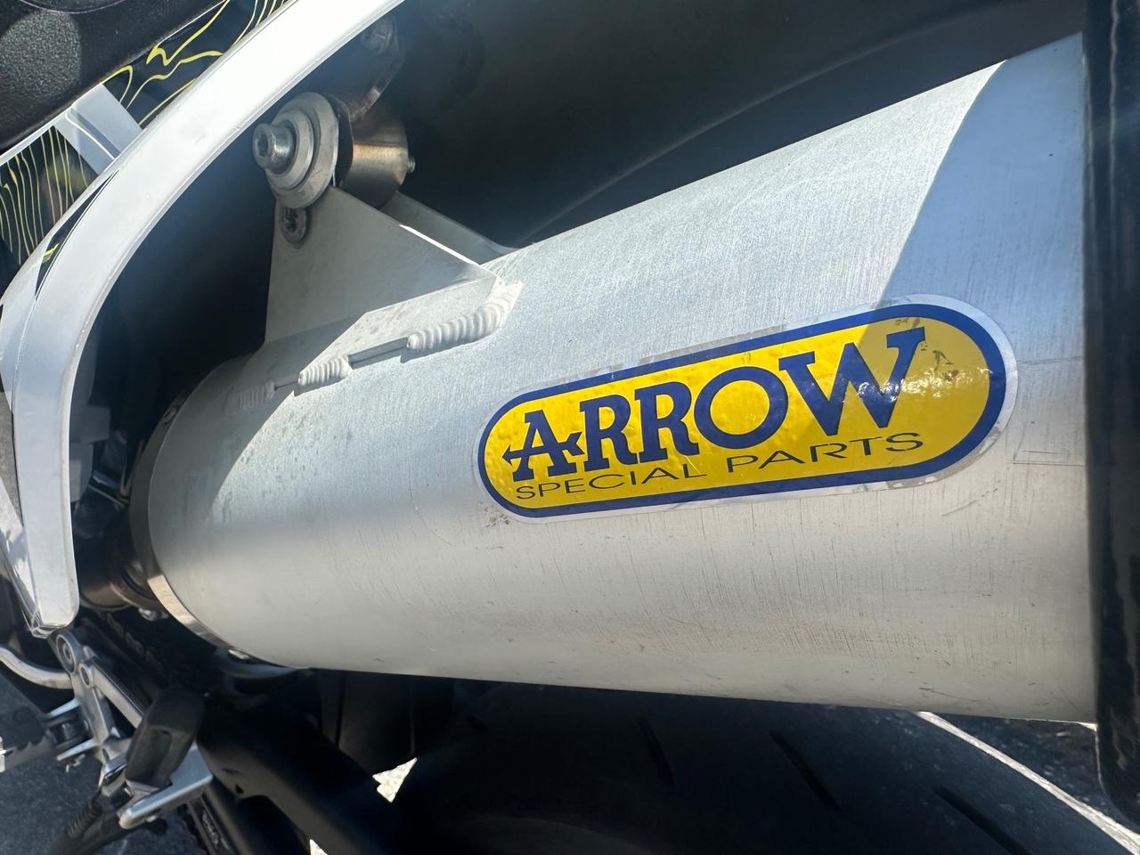 Husqvarna 701 Supermoto ARROW PERFETTE CONDIZIONI PERMUTE E RATE