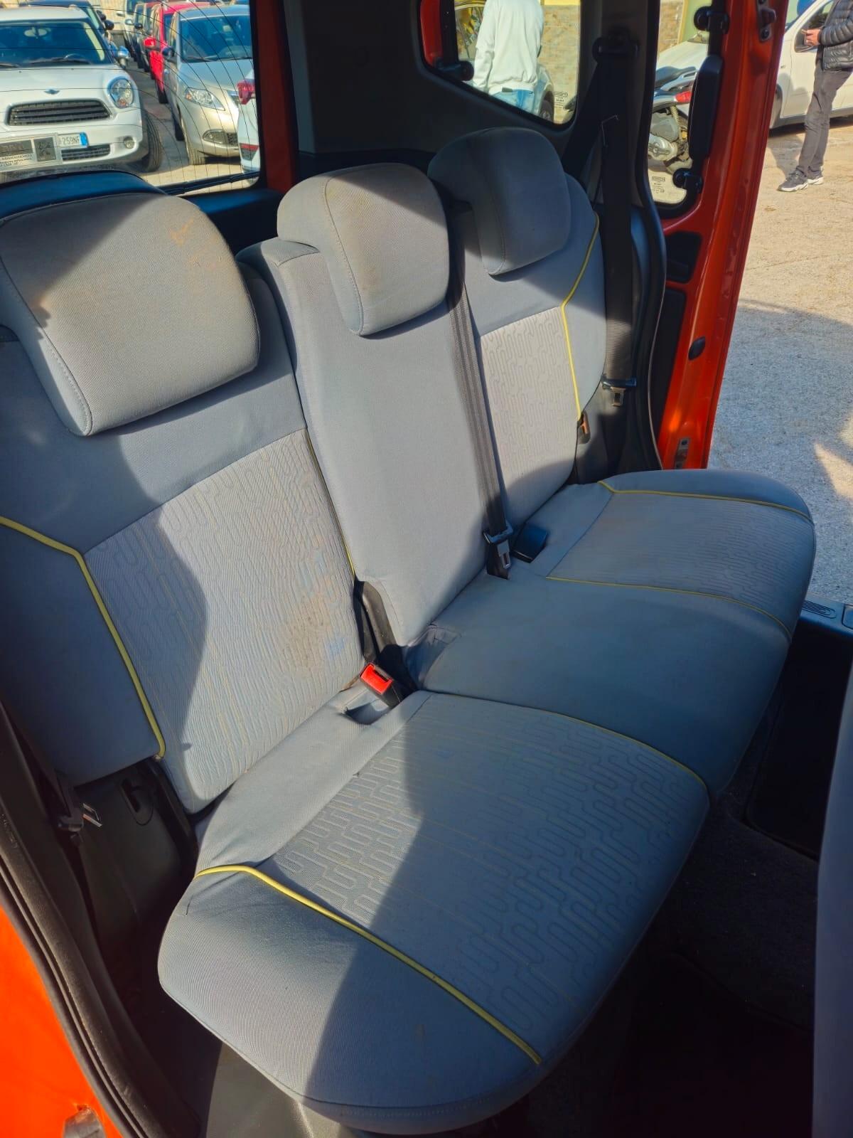 Peugeot Bipper 1.4 HDi 70CV Furgone Classe 2