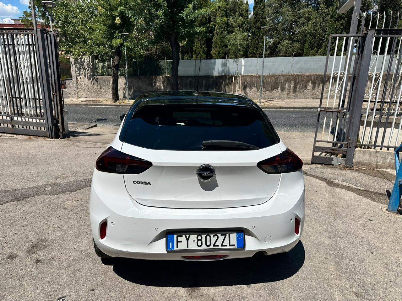 Opel Corsa 1.2 Elegance