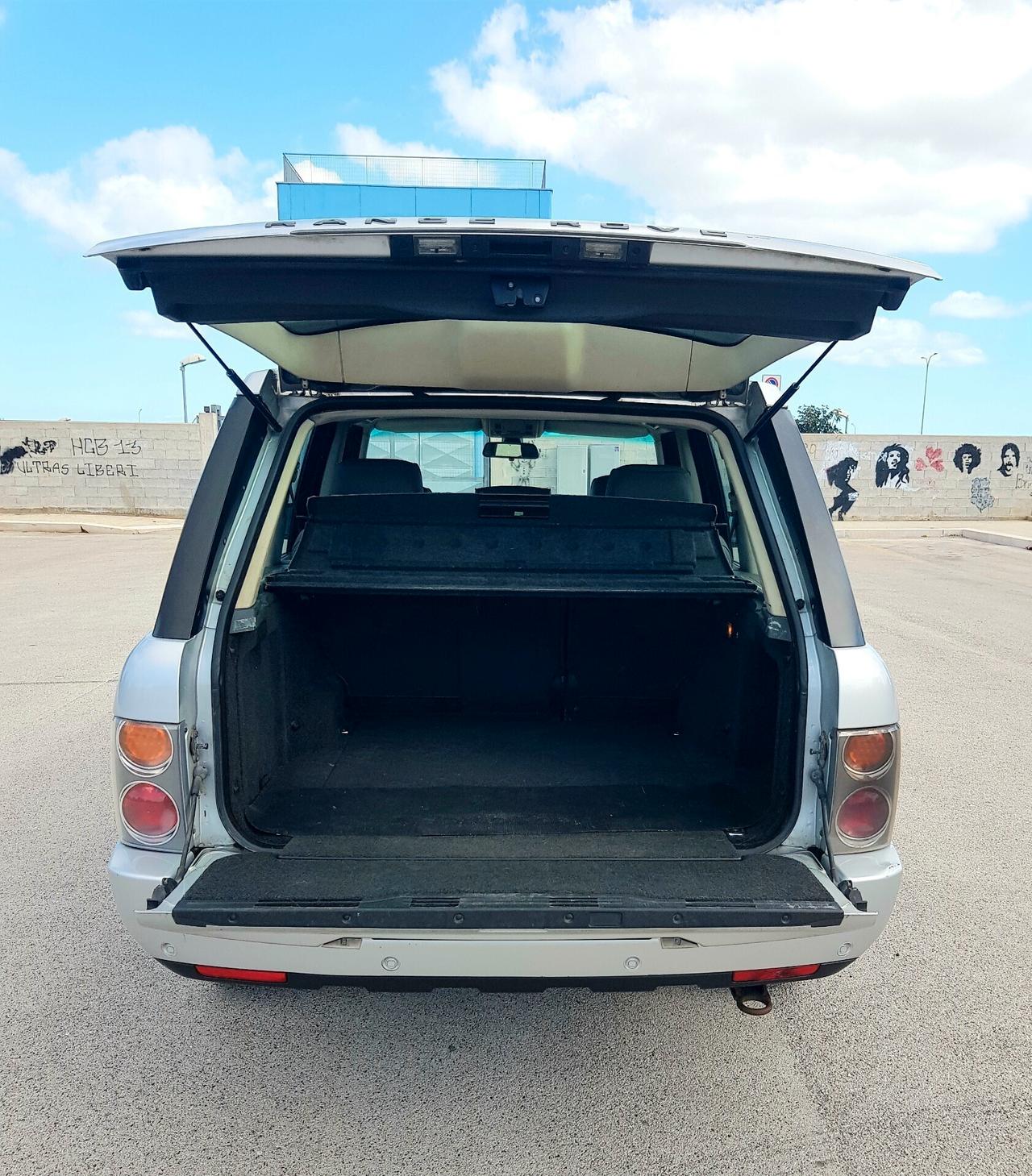Land Rover Range Rover 3.0 Td6 Foundry autocarro 5posti