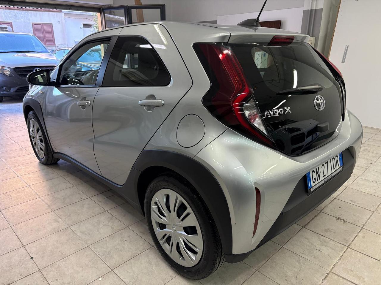 Toyota Aygo X 1.0 VVT-i 72 CV 5 porte Active S-CVT