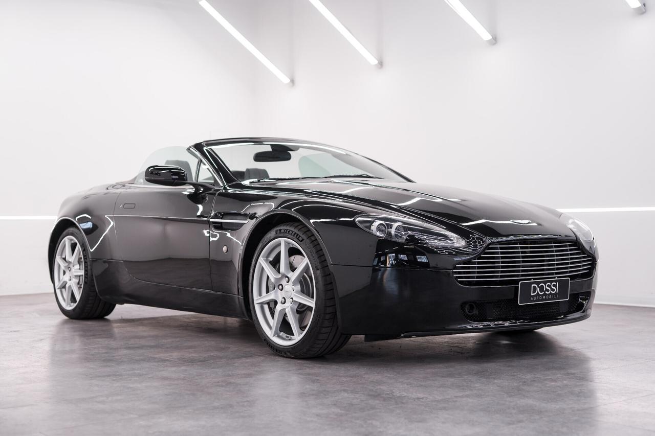 Aston Martin V8 Vantage CABRIO