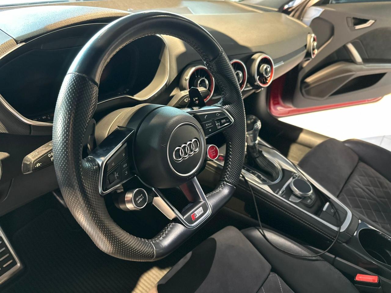 Audi TT Coupé 2.0 TFSI quattro S tronic Design