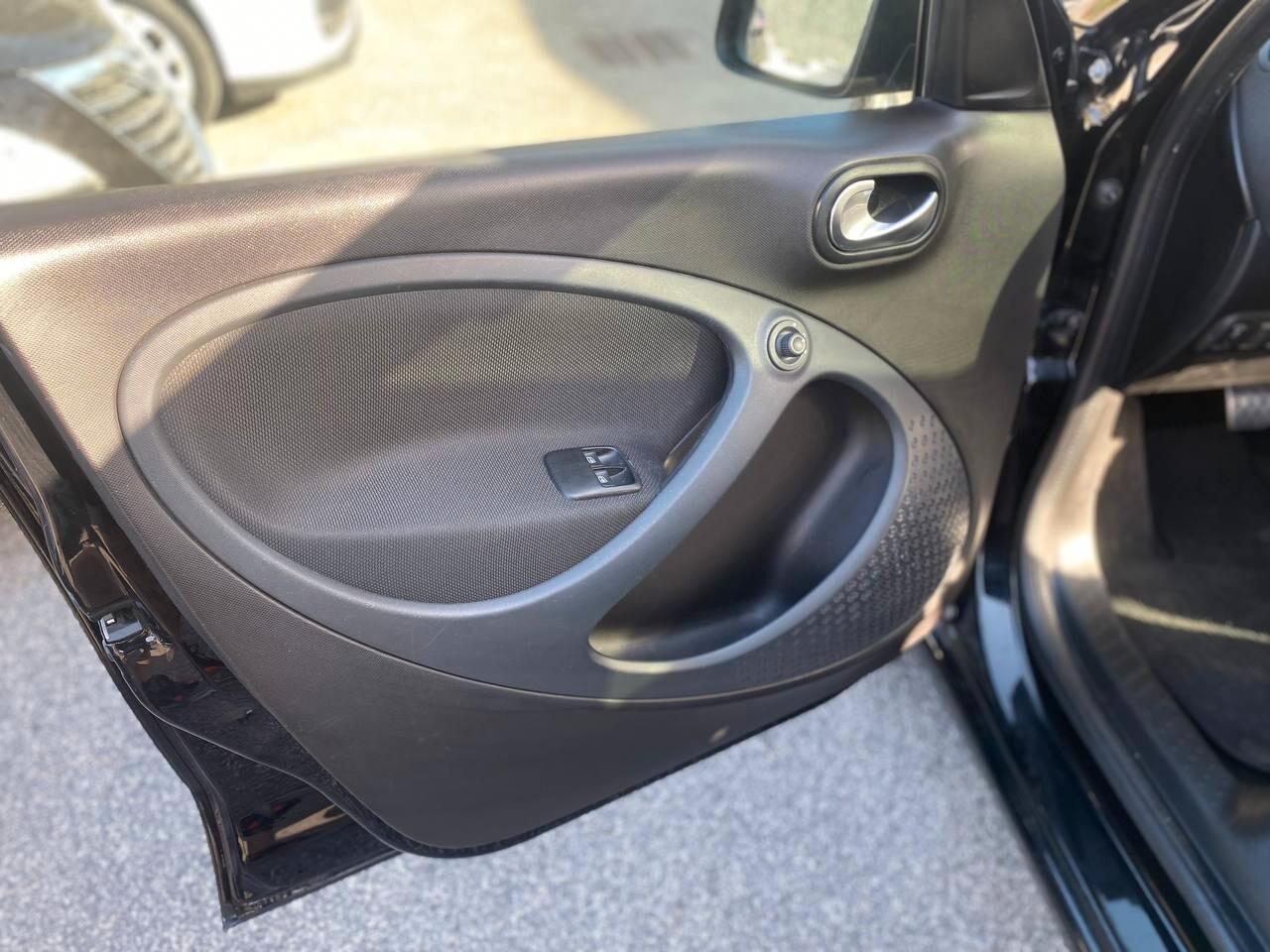 Smart ForFour 70 1.0 twinamic Passion