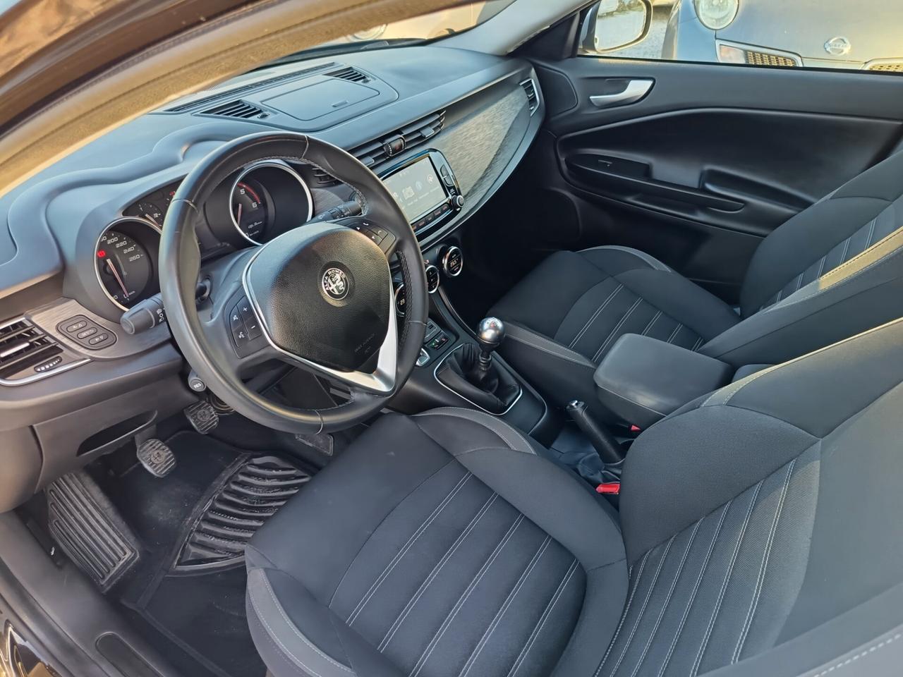 Alfa Romeo Giulietta 1.6 JTDm TCT 120 CV Ti