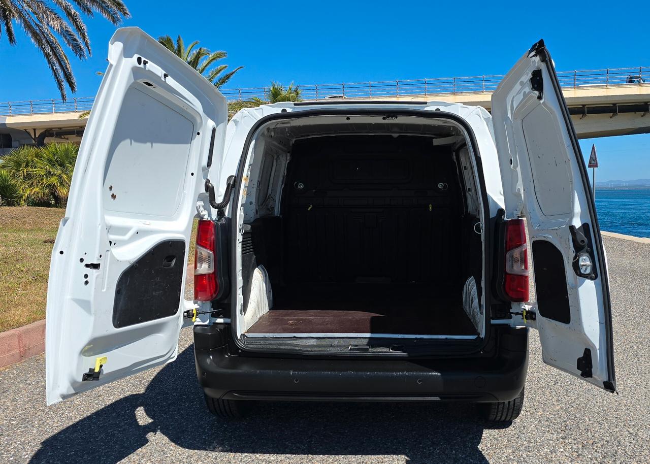 Citroen Berlingo BlueHDi 100 S&S Van M Club (1000Kg)