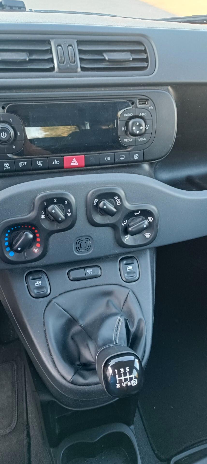 Fiat Panda 1.0 FireFly S&S Hybrid Easy