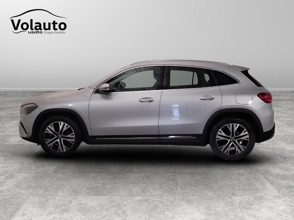 Mercedes-Benz GLA-H247 2023 - GLA 180 d Progressive Advanced auto