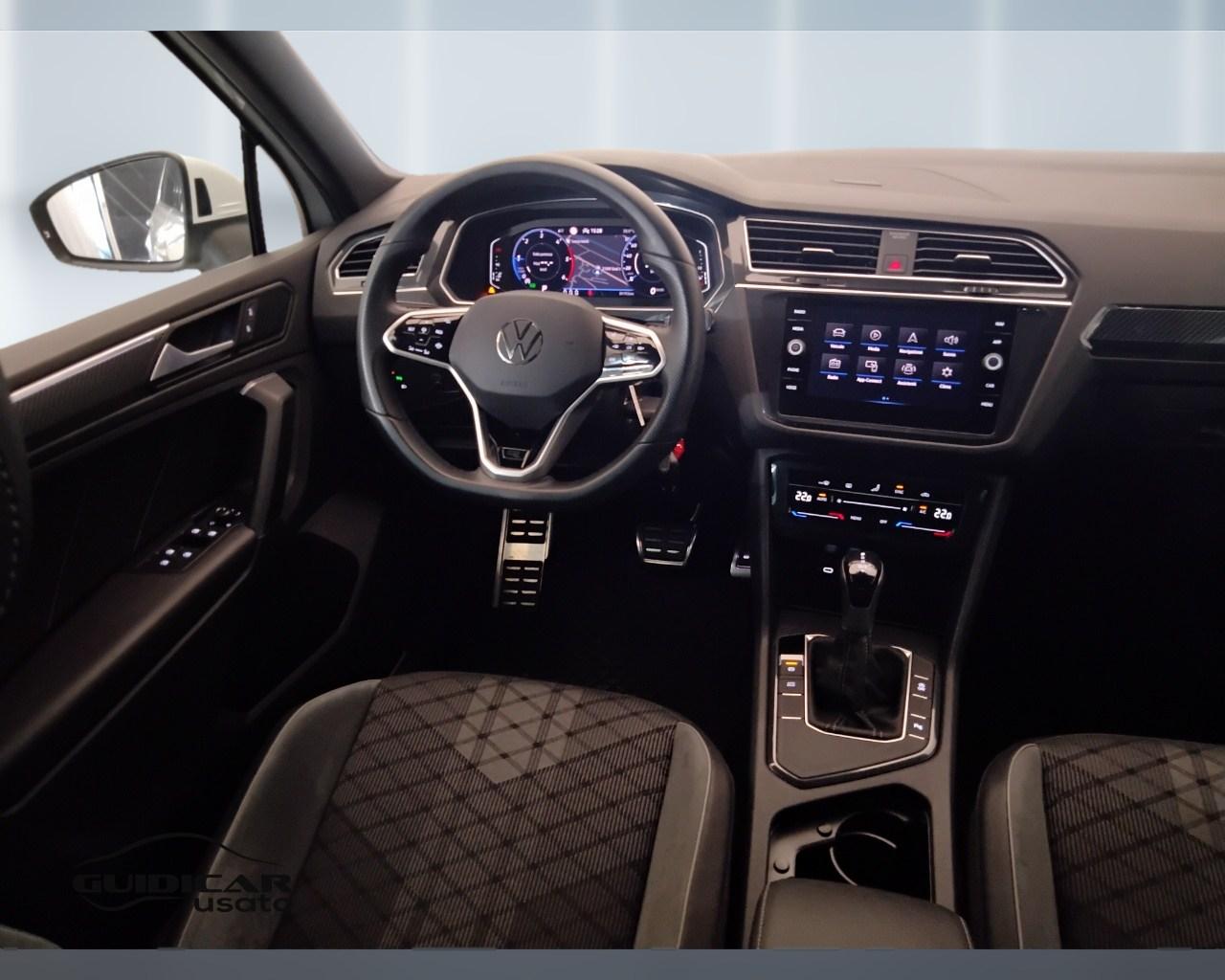 VOLKSWAGEN Tiguan II 2021 - Tiguan 2.0 tdi R-Line 150cv dsg