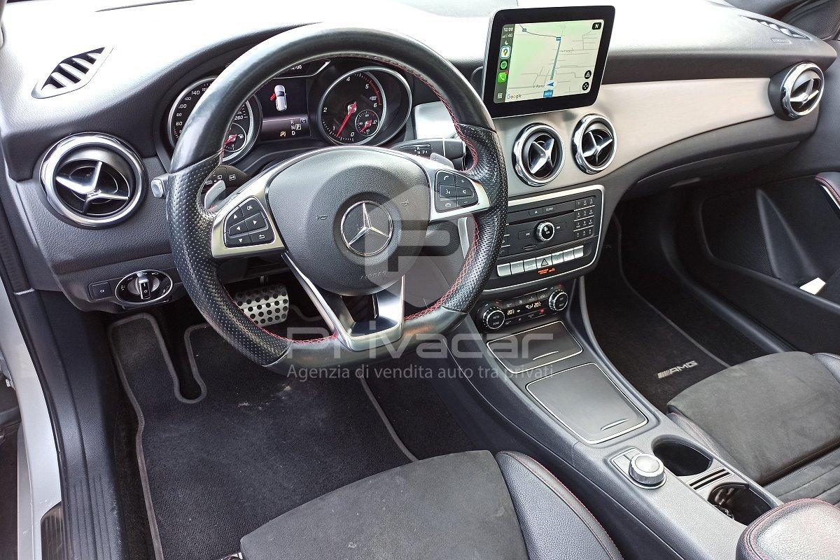 MERCEDES GLA 200 d Automatic Premium