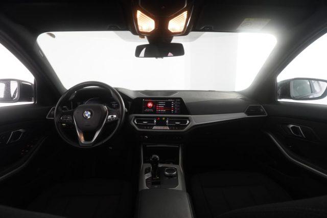 BMW 318 Serie 3 (G20/G21) d Touring Business Advantage/