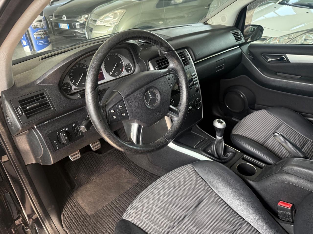 Mercedes-benz B 200 CDI Sport ok neopatentati