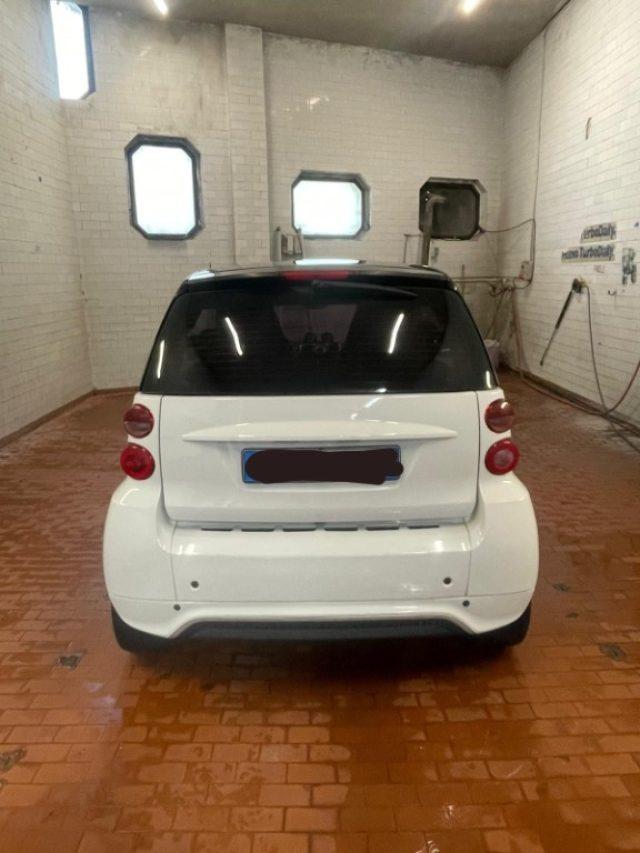 SMART ForTwo 1000 52 kW MHD coupé pulse
