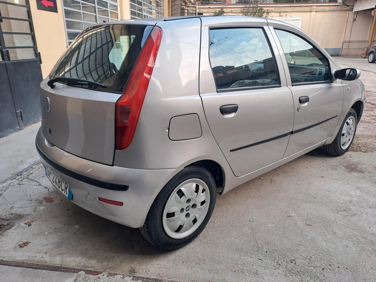 Fiat Punto 1.2 5 porte Active