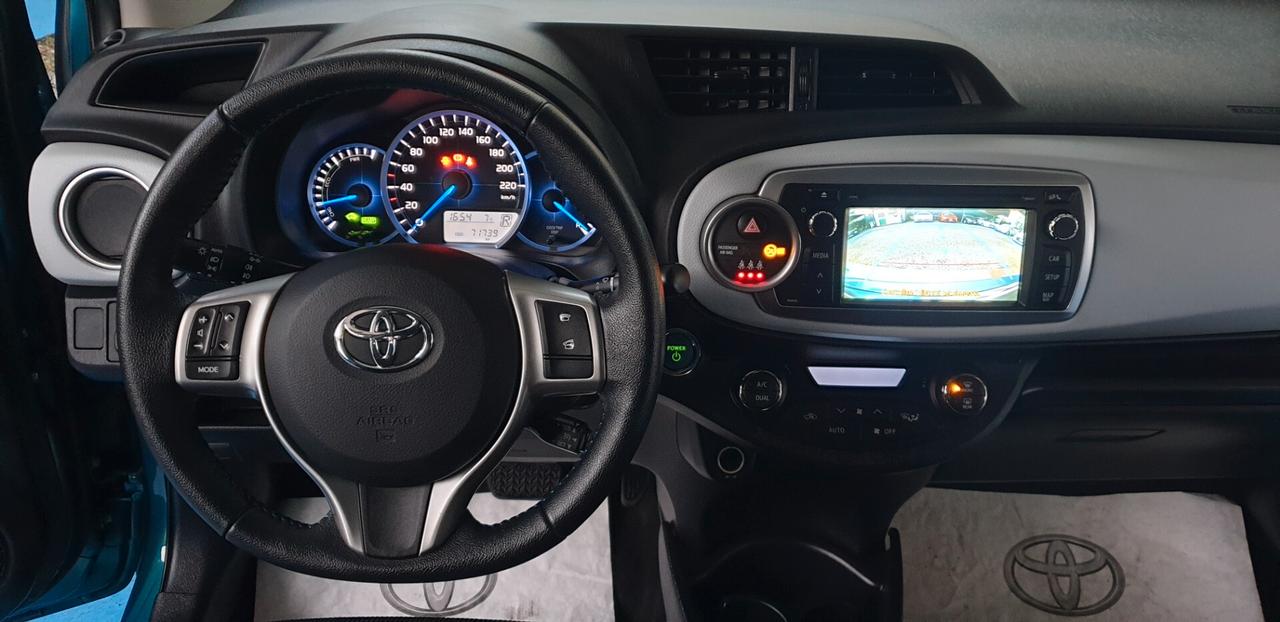 TOYOTA YARIS 1.5 BENZINA/IBRIDA FULL OPTIONAL KM 71 MILA