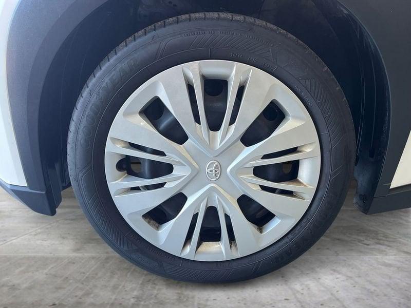 Toyota Aygo X Aygo X 1.0 Active 72cv s-cvt