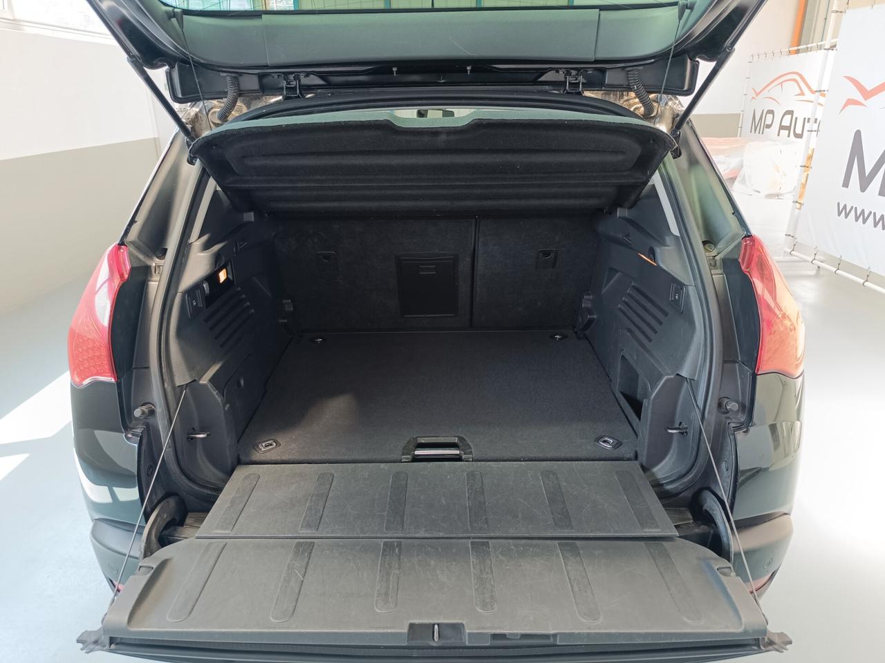 Peugeot 3008 1.6 HDi 115CV Business