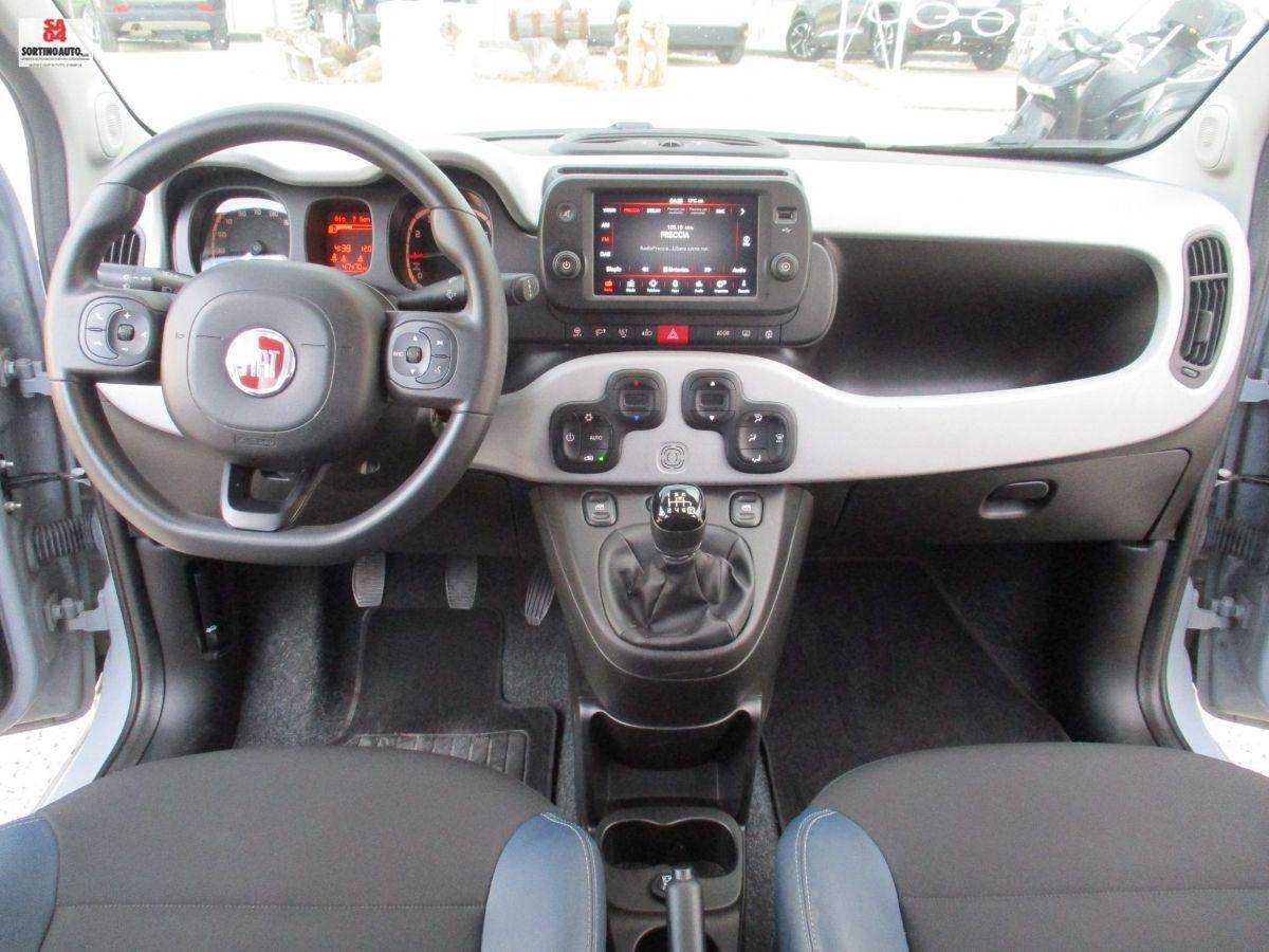 FIAT Panda 1.0 S&S Hybrid City Cross-2022 KM45000