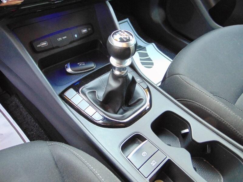 HYUNDAI Tucson 3ª serie Tucson 1.6 T-GDI 48V X...