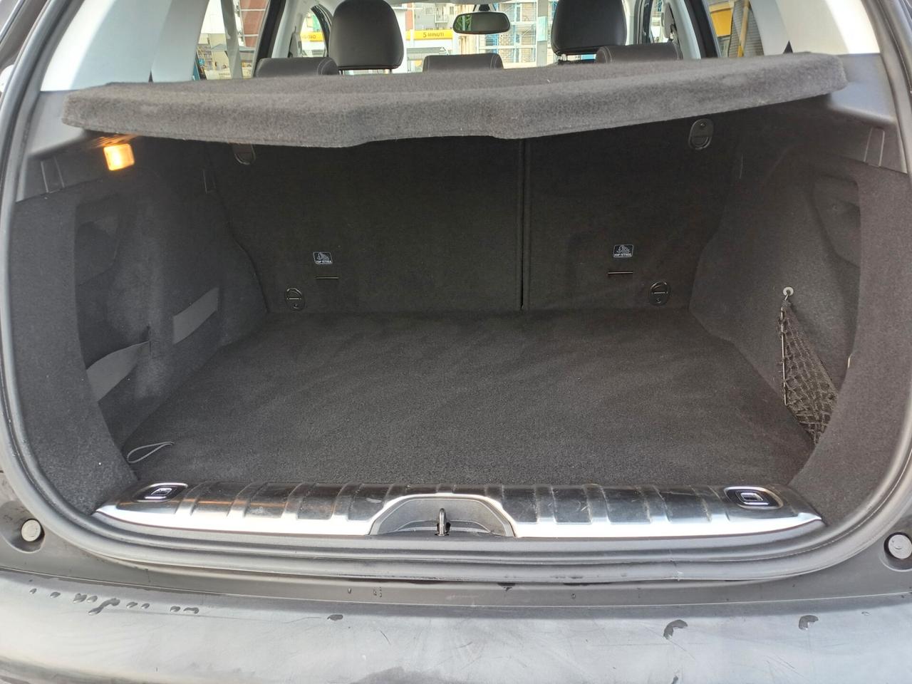 Peugeot 2008 BlueHDi 100 Allure