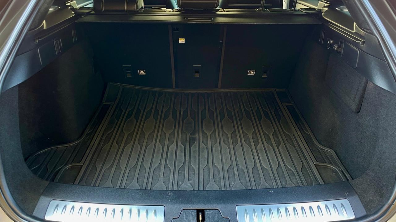 RANGE ROVER VELAR 2.0 R-DYNAMIC HSE 240CV - FULL LED, PELLE, PACCHETTO LUCI