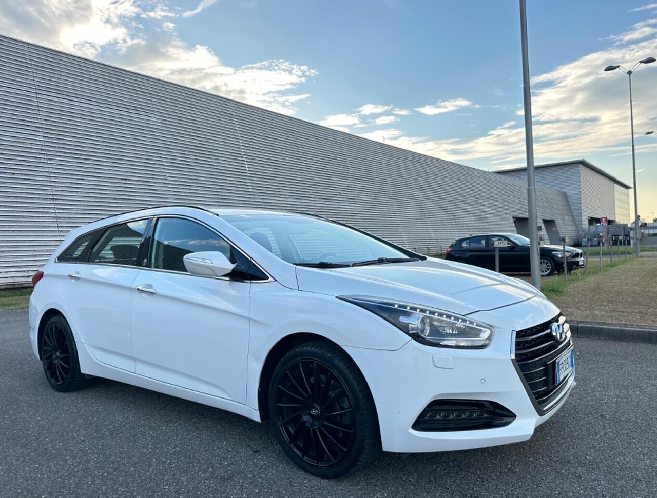 Hyundai i40 Wagon 1.6 CRDi DCT Business