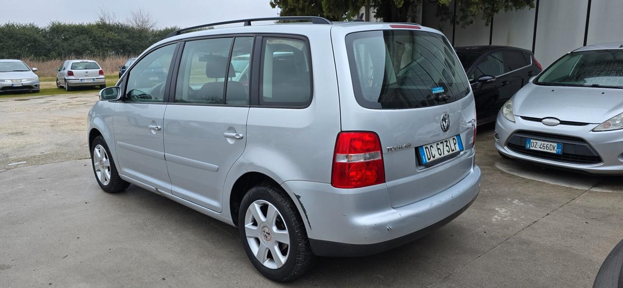 Volkswagen Touran 1.9 TDI 105CV Conceptline