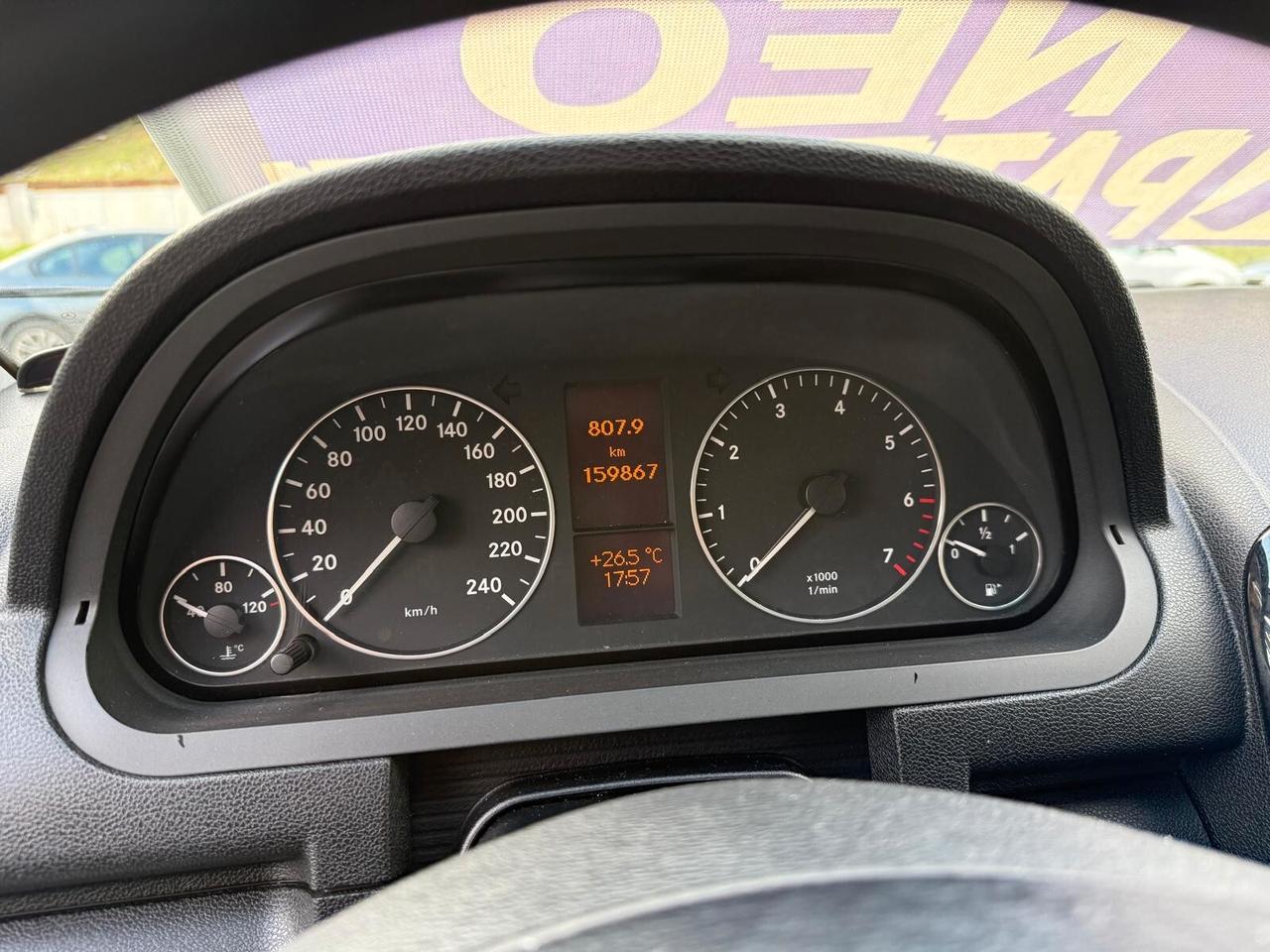Mercedes-benz A 160 BlueEFFICIENCY Special Edition ok NEOP