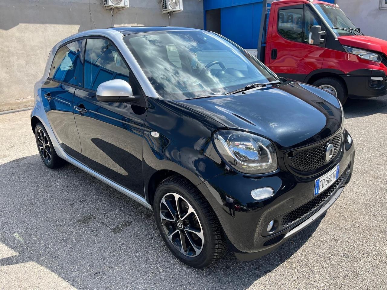 Smart forfour passion-1.0-71 cv -full -2016