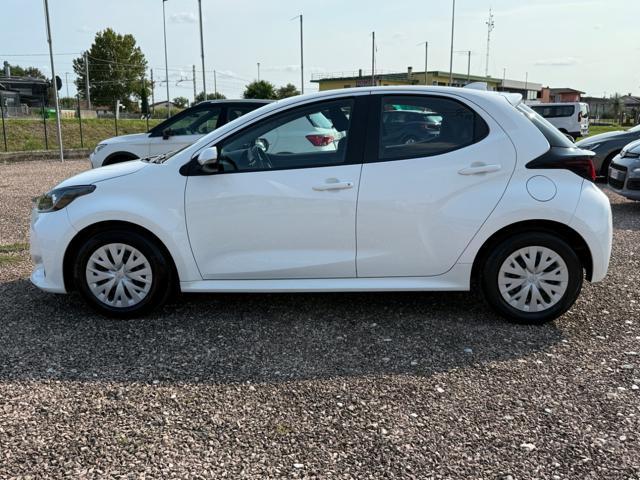 TOYOTA Yaris 1.0 5 porte Active