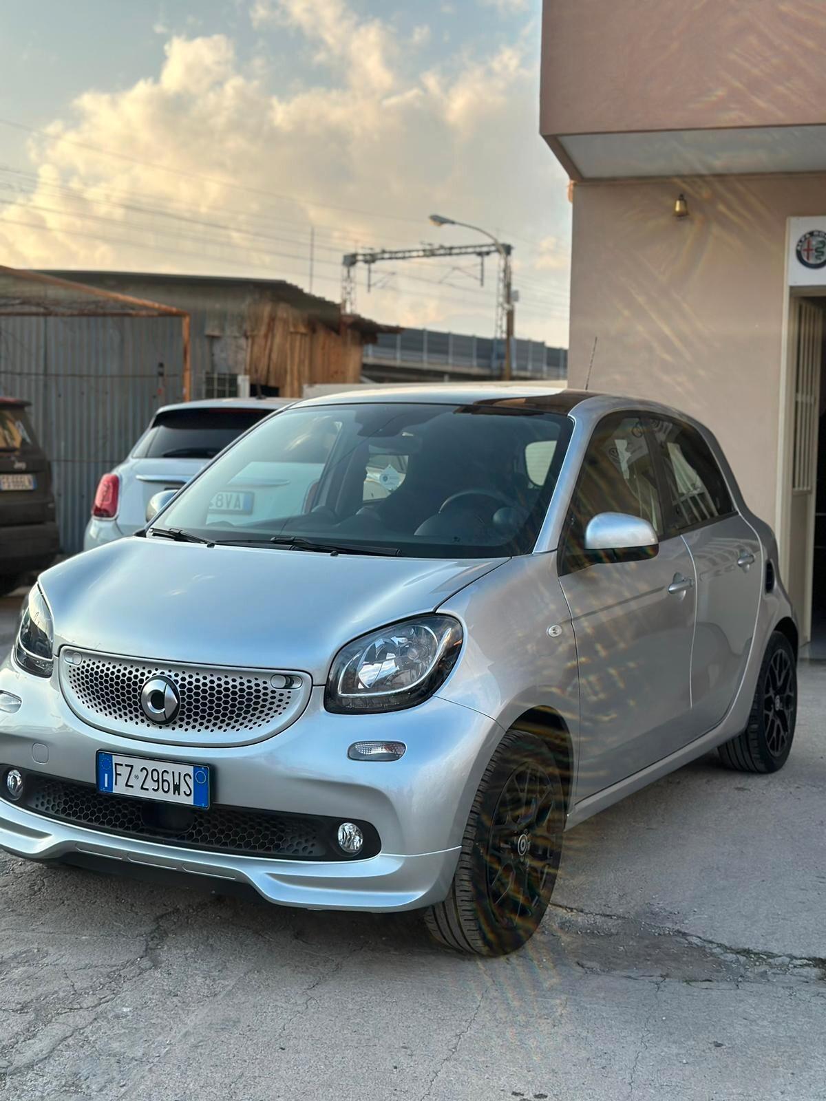 Smart ForFour 70 1.0 twinamic Prime PROMO!!