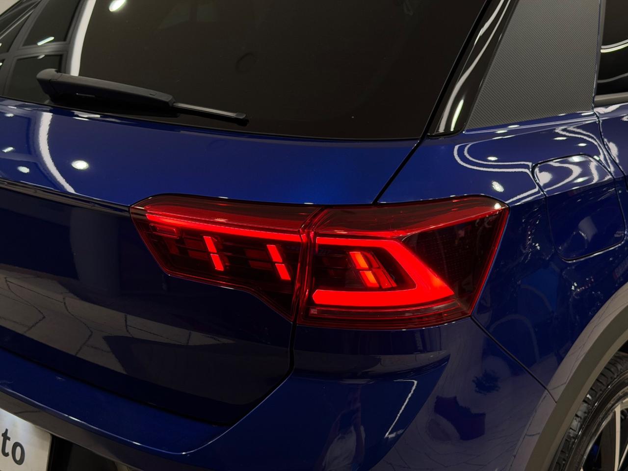 Volkswagen T-Roc R 2.0 TSI DSG 4MOTION BlueMotion Technology