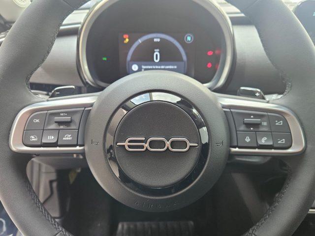 FIAT 600 Hybrid 100 CV DCT MHEV CAMBIO AUT. DA 239.00 MENS.