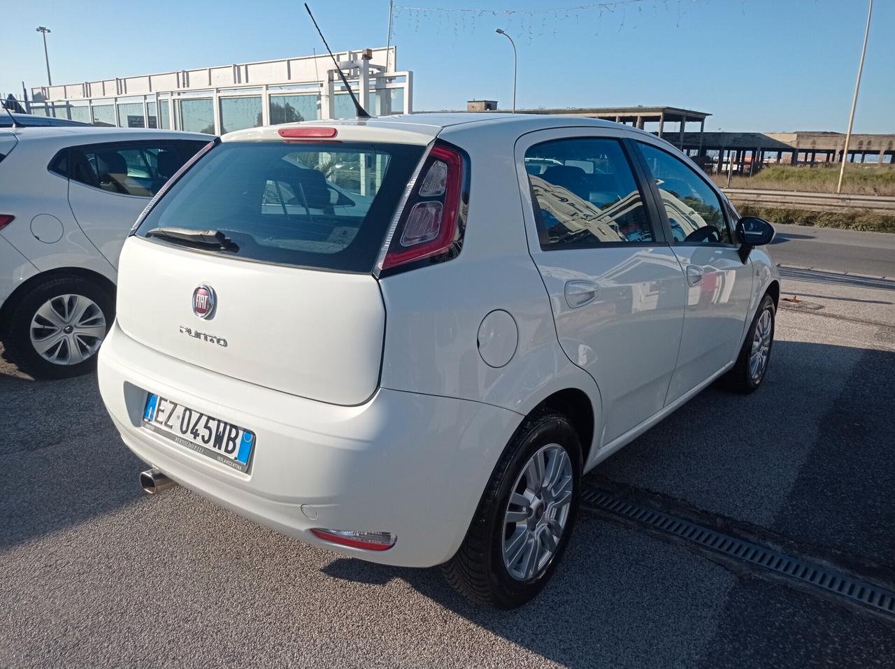 Fiat Punto 1.4 8V 5 porte Easypower Lounge 2015