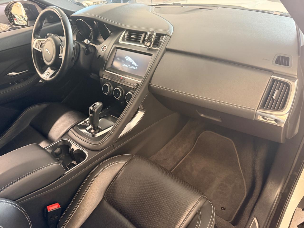 Jaguar E-Pace 2.0D 180 CV AWD R-Dynamic