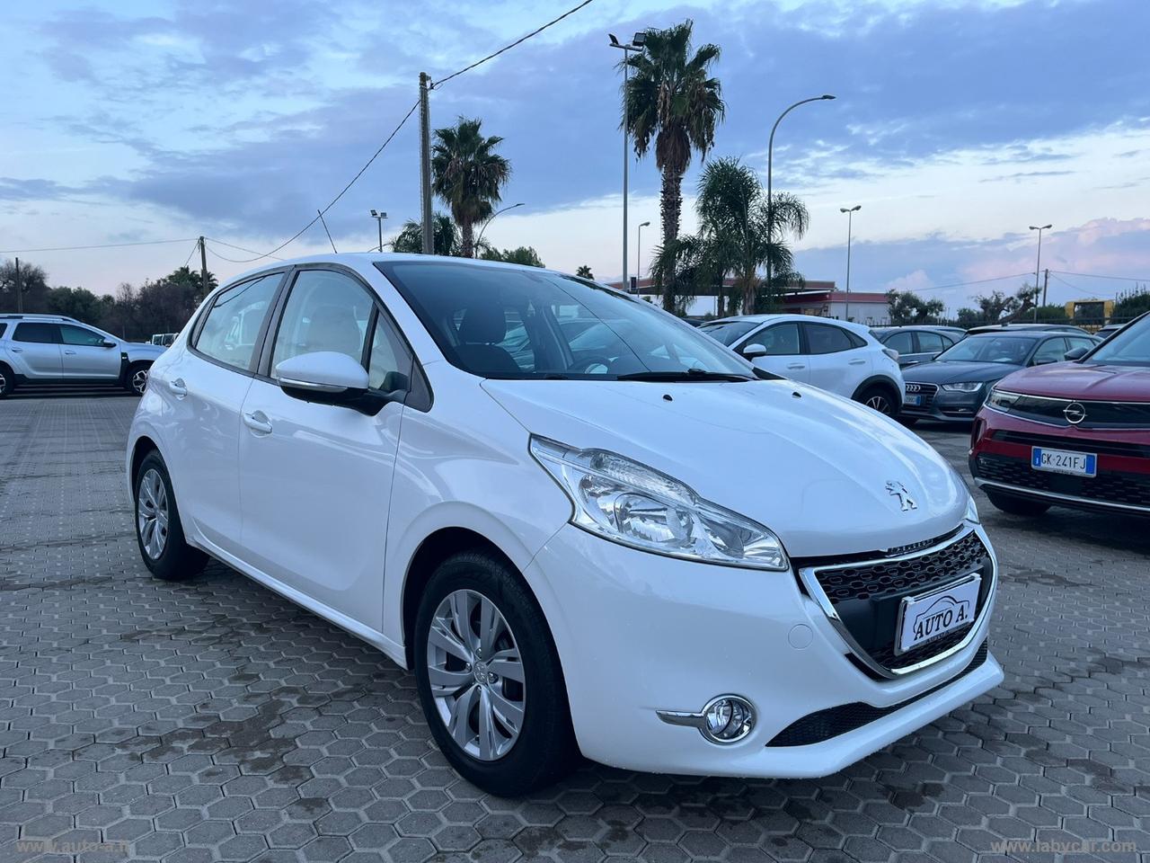 PEUGEOT 208 1.4 HDi 68 CV 5p. Active