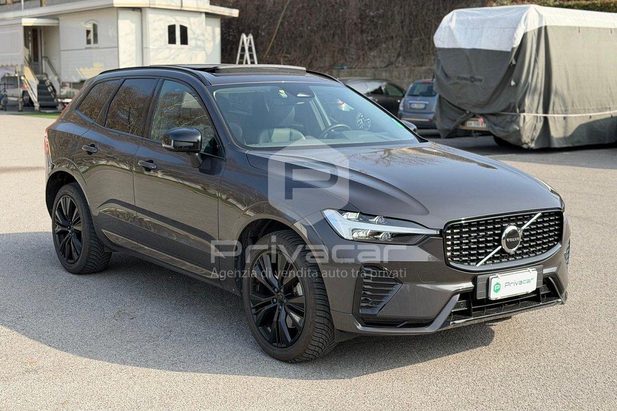VOLVO XC60 B4 (d) AWD automatico Ultimate Dark N1