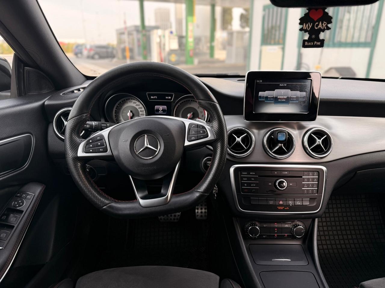 Mercedes-benz CLA 200 d S.W. Automatic Premium