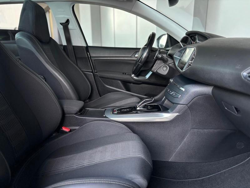 Peugeot 308 BlueHDi 130 S&S EAT8 SW Allure