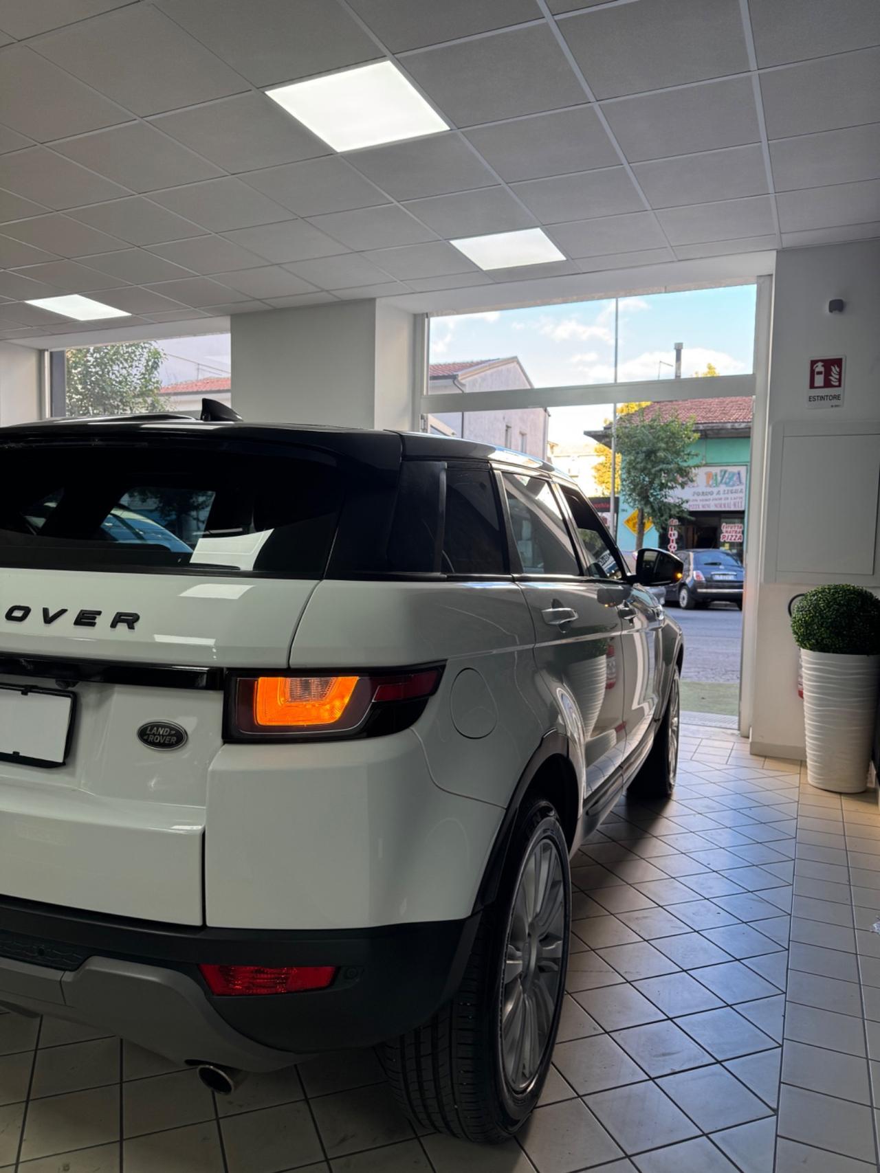 Land Rover Range Evoque 2.0 TD4 150 CV 5p. SE Dynamic