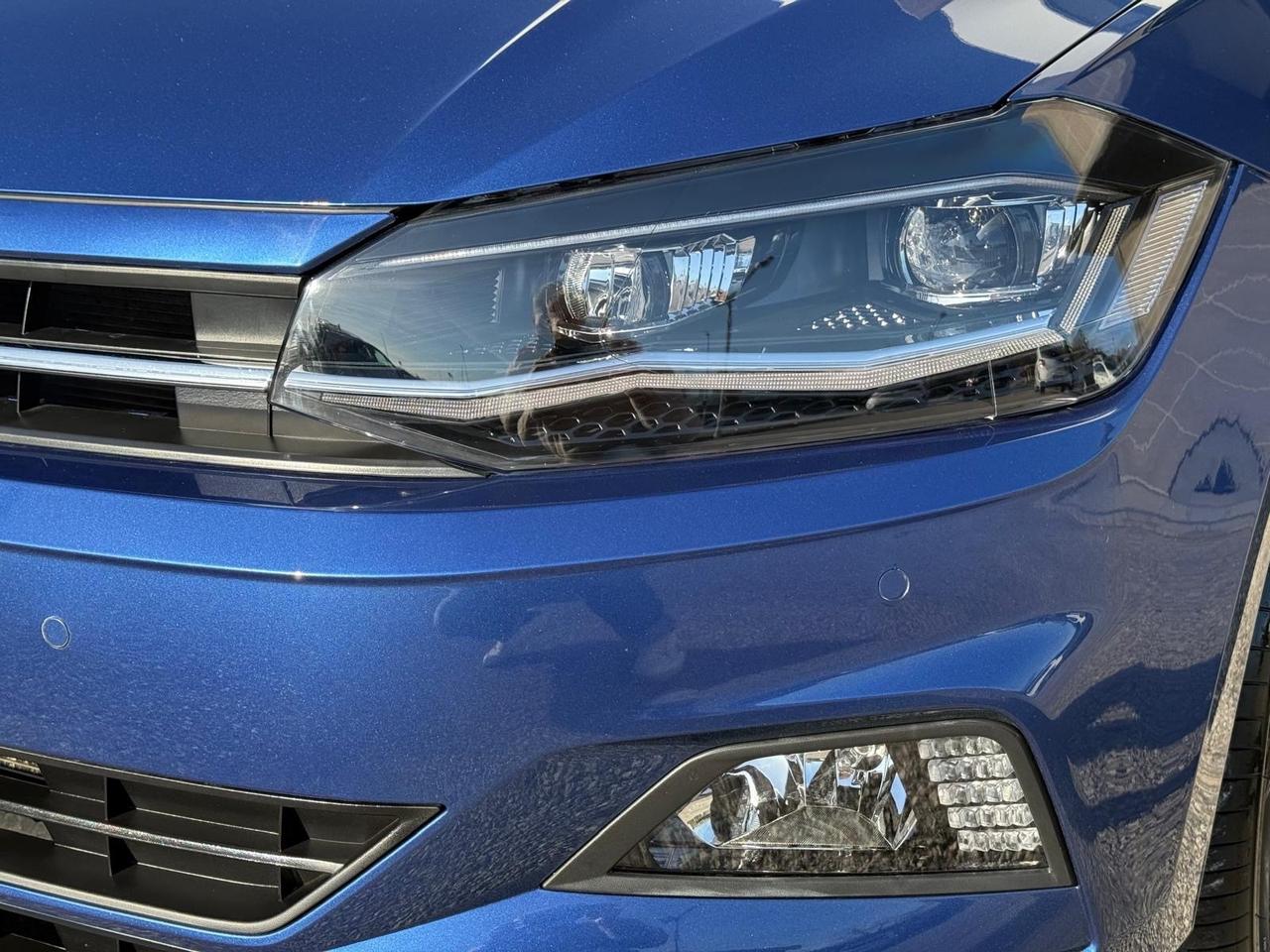 Volkswagen Polo 1.0 TSI DSG R-Line