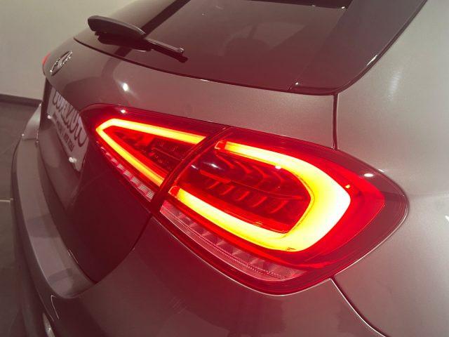 MERCEDES-BENZ A 180 d Automatic Business Extra
