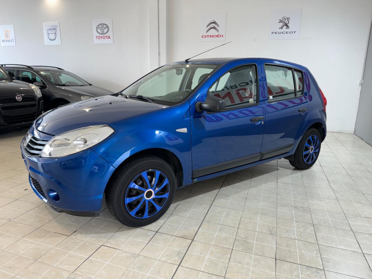 Dacia Sandero 1.2 16V Lauréate