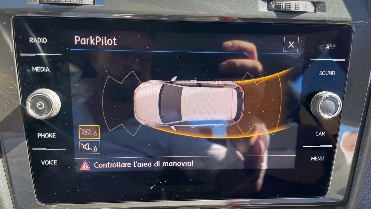 Volkswagen Golf 7.5 1.6 TDI Business - 11/2019