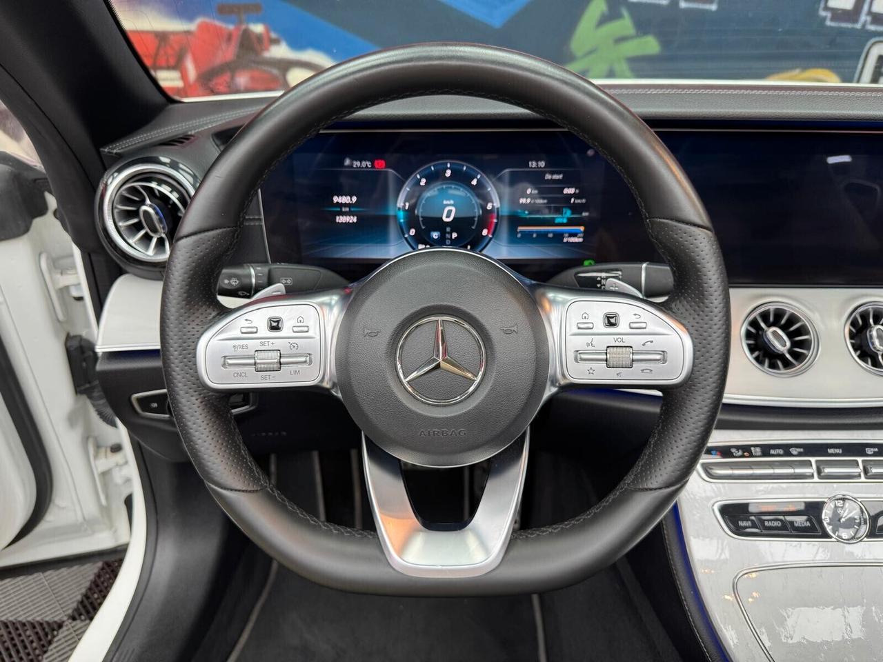 Mercedes-benz E 220 d Auto Premium (473)