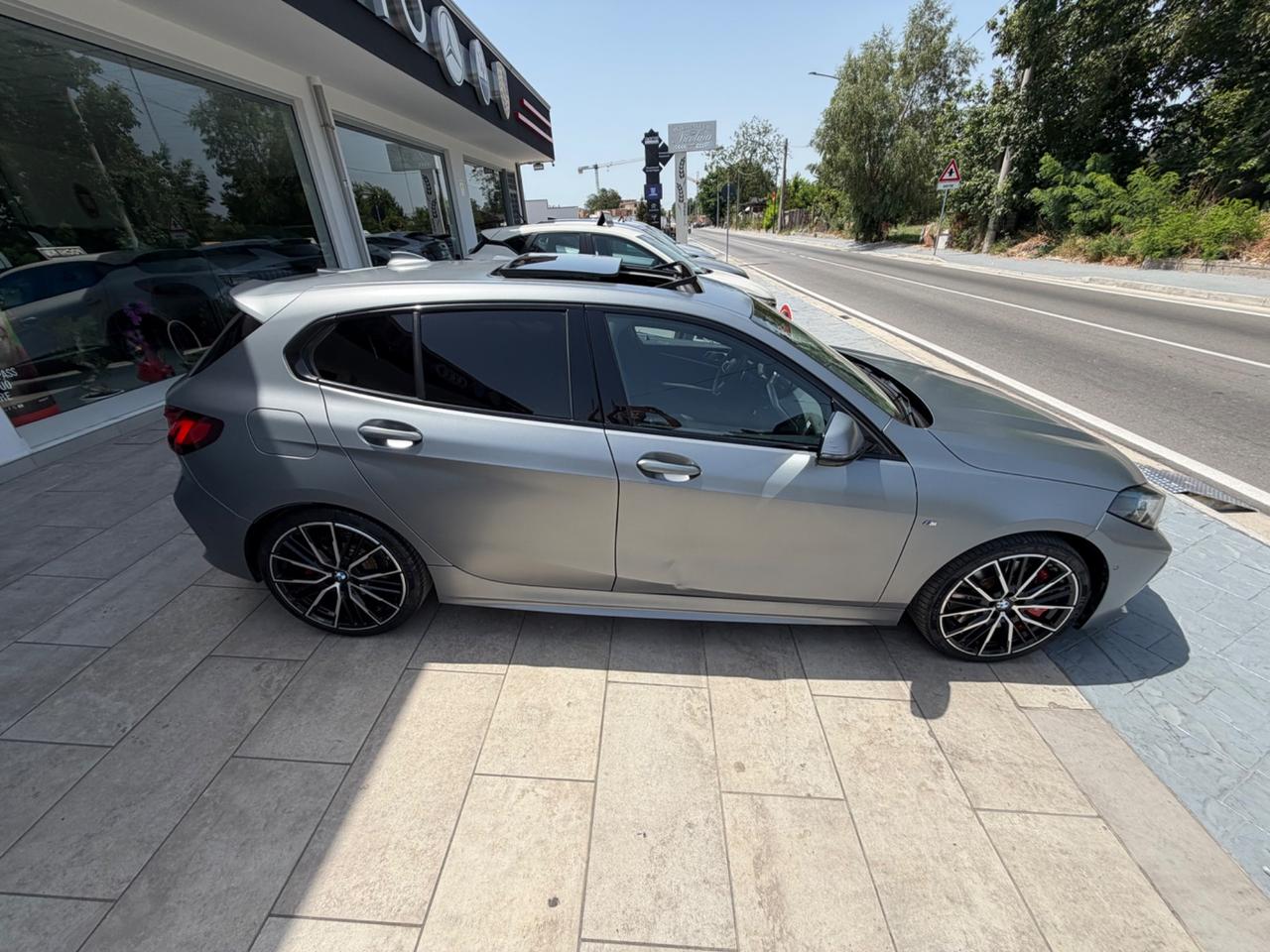 Bmw 120 120d xDrive 5p. Msport Exterior